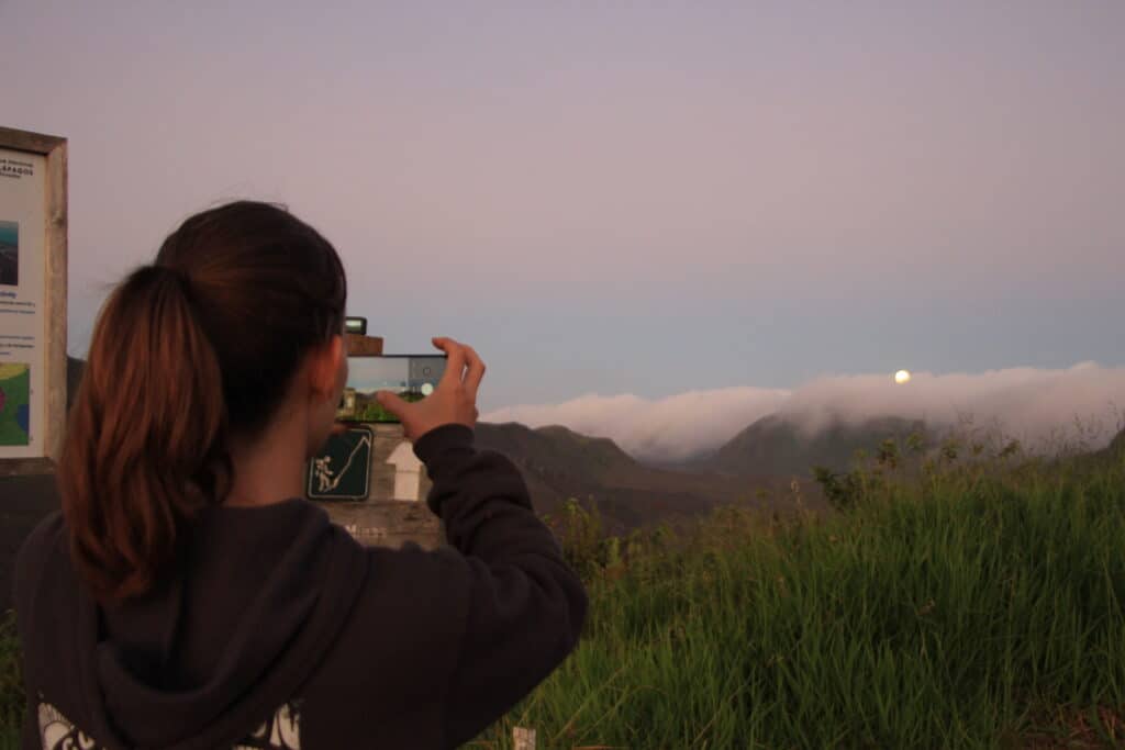 Full Moon rise on the Sierra Negra Volcano