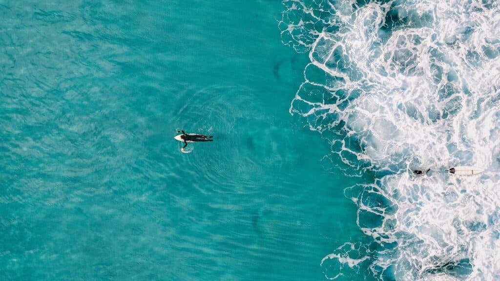 blue, beach, surf, travel, surfer, drone, view, ocean, aerial, summer, wave, surfing, fun, sea, water, top, turquoise, paddle, beautiful, pattern, surfboard, nature, aerial photography